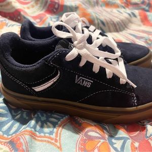 Navy Blue Sueded Vans Ward Size 1